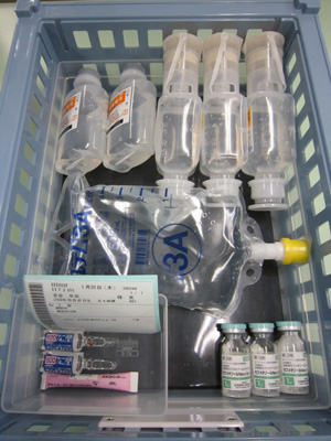 個人用トレーに薬がセットされた状態